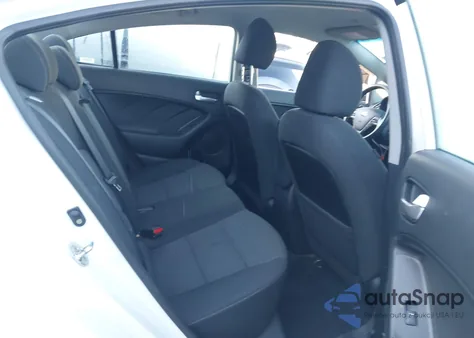 2018 Kia Forte Lx из США, поврежденный, VIN 3KPFL4A77JE170921